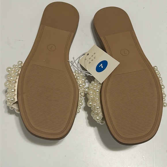 JASMINE PEARL SLIDE SANDALS - Picture 4 of 4